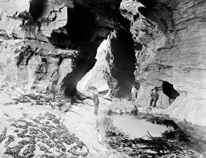 St Columb Minor Collection: Cathedral Cavern, St Columb Porth, St Columb Minor, Cornwall. June 1909