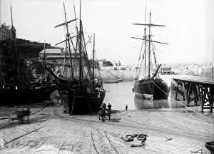 Images Dated 28th June 2016: Coasters in the harbour, Newquay, Cornwall. Late 1800s