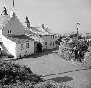 Tintagel Collection: Cottages, Trenale Lane, near Trevillet, Tintagel, Cornwall. 1966