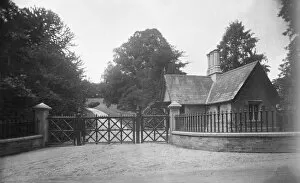 Images Dated 12th February 2018: Entrance Lodge, Tremorvah House, Truro, Cornwall. Early 1900s
