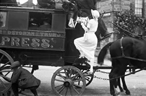 Images Dated 9th August 2016: Express coach outside the Daniell Arms, Infirmary Hill, Truro, Cornwall. 22nd September 1915