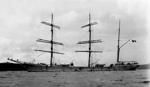 Transport Prints: The French three-masted barque La Fontaine off Falmouth, Cornwall. July 1909