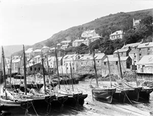 Polperro Collection: Harbour, Polperro, Cornwall. 1904