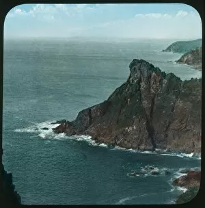 Images Dated 4th September 2017: Horse Rock, Kynance Cove, Landewednack, Cornwall. Probably early 1900s