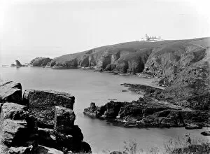 Images Dated 21st July 2018: Housel Bay, Landewednack, Cornwall. 22nd June 1908