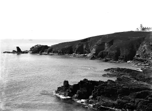 Housel Bay, Landewednack, Cornwall. 22nd June 1908