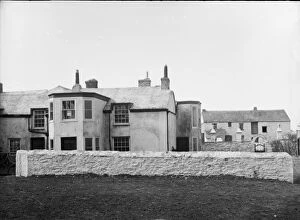 Images Dated 17th January 2017: Houses at West Pentire, Crantock, Cornwall. Probably early 1900s