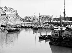 Mevagissey Collection: Inner harbour, Mevagissey, Cornwall. 1909