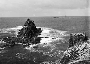 Images Dated 19th April 2018: Lands End, Cornwall. 1903