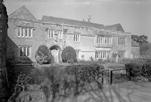 St Mawgan in Pydar Collection: Lanherne Convent, St Mawgan in Pydar, Cornwall. 1973