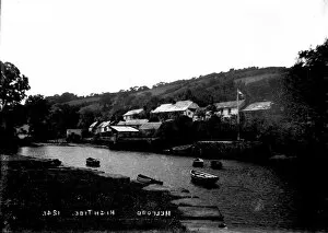 Images Dated 8th May 2017: Larch Cottages, Helford, Cornwall. Early 1900s