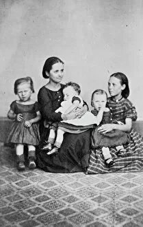 Editor's Picks: Five little girls, Polperro, Cornwall. 1860-1870s