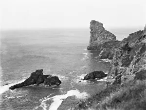 Images Dated 9th March 2018: Long Island from Trambley Cove, Trevalga, Cornwall. Probably 1925