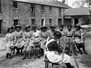 Images Dated 24th April 2017: Members of the First World War Womens Land Army at Tregavethan Farm, Truro, Cornwall. 1917