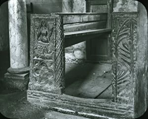 Zennor Collection: The Mermaid of Zennor bench end in Zennor Church, Cornwall. Around 1925