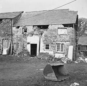 Images Dated 9th July 2019: Middle Tremollett Farm. North Hill, Cornwall. 1974