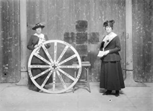 People Collection: Mrs Morse (left) with Lady Falmouth lecturing on the Cornwall Work Auxiliary