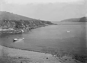 Mawnan Collection: Nare point, St Anthony in Meneage, from the beach at Durgan, Mawnan, Cornwall. Early 1900s