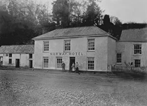 Images Dated 1st April 2019: Norway Inn, Perranarworthal, Cornwall. Early 1900s