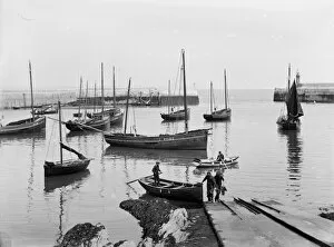 Mevagissey Collection: Outer harbour, Mevagissey, Cornwall. 1909