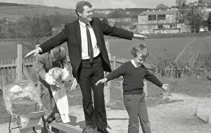 Images Dated 19th March 2018: Paddy Ashdowns visit, Lostwithiel, Cornwall. March 1988