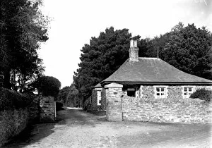 Images Dated 28th August 2017: Penmount, St Clement, Cornwall. Early 1900s