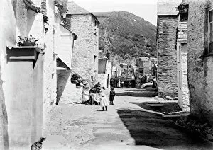 Images Dated 30th January 2016: Polperro, Cornwall. 1904