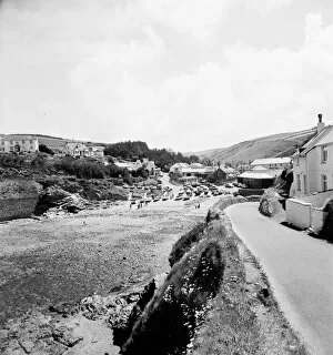 Images Dated 11th May 2018: Port Gaverne, St Endellion, Cornwall. 1973