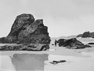 Images Dated 15th April 2019: Porthcothan Beach, St Merryn, Cornwall. 1907