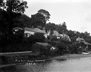 Helford Collection: The Post Road, Helford, Cornwall. Early 1900s