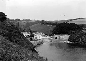 Images Dated 10th May 2016: Readymoney Cove, Fowey. Early 1900s