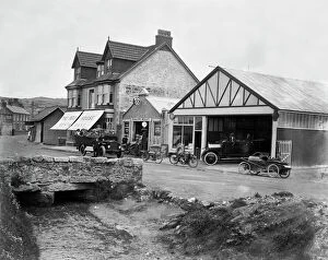 Images Dated 1st November 2018: Red House Restaurant and Donald Healeys Garage, Boscawen Road, Perranporth, Perranzabuloe