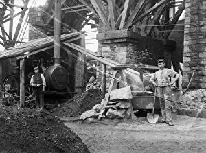 Images Dated 13th August 2016: Replacing Brunels Carvedras Viaduct, Truro, Cornwall. Around 1890s