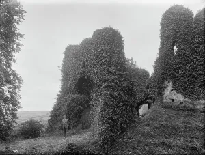 Restormel Castle, Lanlivery Parish, Cornwall. 1914