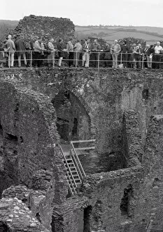 Lanlivery Collection: Restormel Castle Tour, Lanlivery Parish, Cornwall. October 1992