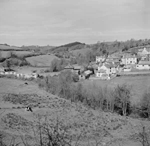 Images Dated 15th April 2019: Rilla Mill and Bridge, Linkinhorne, Cornwall. 1964