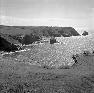 Images Dated 9th March 2018: Short Island, Trevalga, Cornwall. 1973