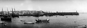 St Ives Collection: St Ives harbour from West Pier, Cornwall. Early 1900s
