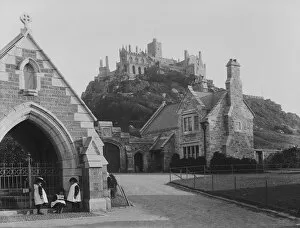 Images Dated 15th April 2019: St Michaels Mount, Mounts Bay, Cornwall. 1895