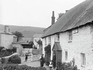 Perranzabuloe Collection: Thatched cottages at Bolingey, Perranzabuloe, Cornwall. Early 1900s