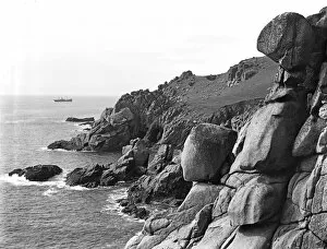 Images Dated 27th November 2018: Tol Pedn Penwith (Gwennap Head), St Levan, Cornwall. 1907