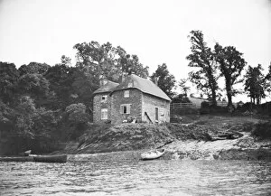 Philleigh Collection: Tolverne, River Fal, Philleigh, Cornwall. Early 1900s