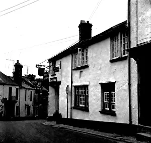 The Tree Inn and a notice regarding the Battle of Stratton in the English Civil War, Fore Street, Stratton, Cornwall. 1962