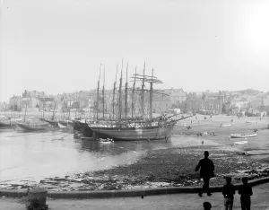 St Ives Prints: TRURI-IVShs-40