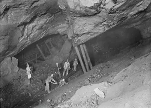 Prints of TRURI-MIeap-6 Mining Prints: TRURI-MIeap-6