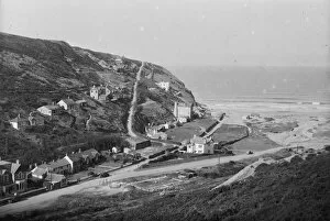 Porthtowan Collection: A view of the beach and village, Porthtowan, Cornwall. Probably 1940s