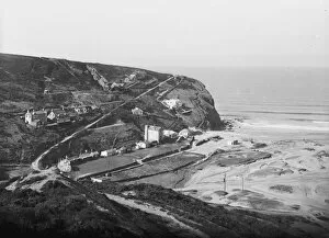 Images Dated 23rd July 2019: A view of the beach and village, Porthtowan, Cornwall. Probably 1940s
