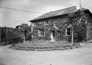 Images Dated 15th February 2018: Front view of Empacombe House, Mount Edgcumbe estate, Maker, Cornwall. 1962