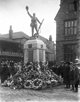 Images Dated 9th February 2016: War memorial, Boscawen Street, Truro, Cornwall. Probably 12th November 1922
