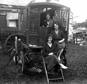 Images Dated 9th August 2016: Women on a caravan, Cornwall. Around 1920s
